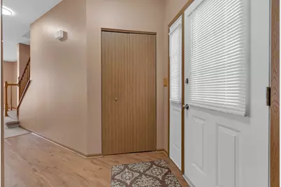 368 Glen Byrn Court, Schaumburg, IL 60194 - Photo 3