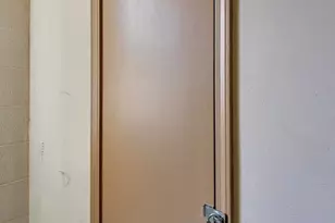 201 Thames Pkwy, Park Ridge, IL 60068 - Photo 21