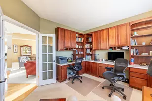 2737 Winton Ct, Dundee, IL 60118 - Photo 9