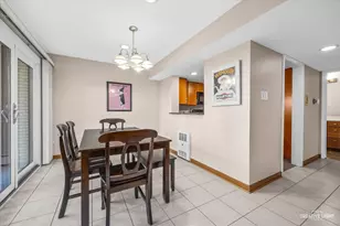 [Address not provided], Oak Park, IL 60302 - Photo 15