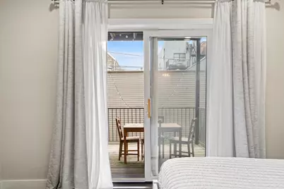 1511 W Walton Street #1, Chicago, IL 60642 - Photo 13