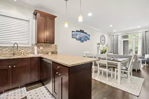 1511 W Walton St, Chicago, IL 60642 - Photo 9