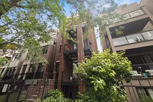 1511 W Walton St, Chicago, IL 60642 - Photo 1