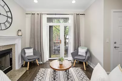 1511 W Walton Street #1, Chicago, IL 60642 - Photo 3