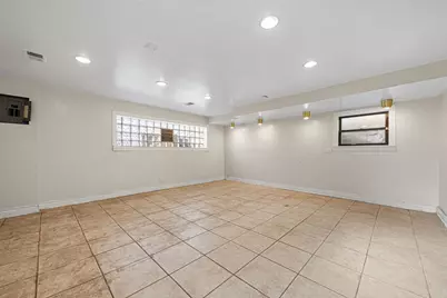 7948 S Avalon Avenue, Chicago, IL 60619 - Photo 13