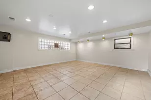 7948 S Avalon Ave, Chicago, IL 60619 - Photo 13