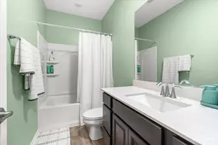 301 Andrew Dr, Yorkville, IL 60560 - Photo 15