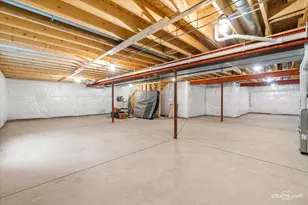 301 Andrew Dr, Yorkville, IL 60560 - Photo 17