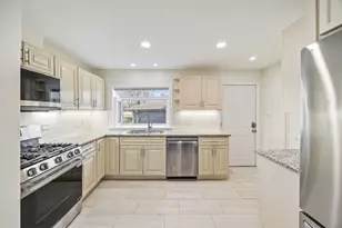 503 S Benton St, Palatine, IL 60067 - Photo 5