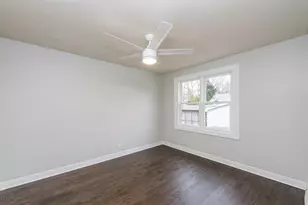 308 W Greenwood Ave, Waukegan, IL 60087 - Photo 17