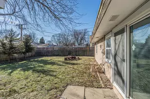 104 Louis Rd, Joliet, IL 60433 - Photo 11