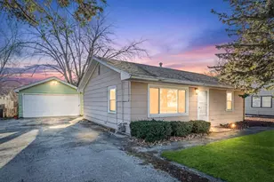 104 Louis Rd, Joliet, IL 60433 - Photo 1