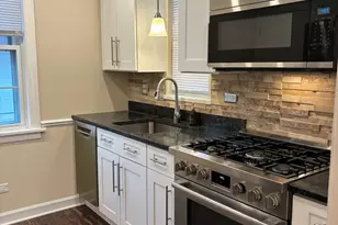 2003 S Newton Ave, Park Ridge, IL 60068 - Photo 5