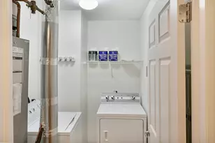 135 S York St, Elmhurst, IL 60126 - Photo 15