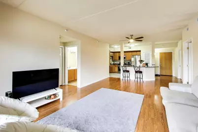 77 N Wolf Road #312, Northlake, IL 60164 - Photo 7