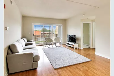 77 N Wolf Road #312, Northlake, IL 60164 - Photo 5