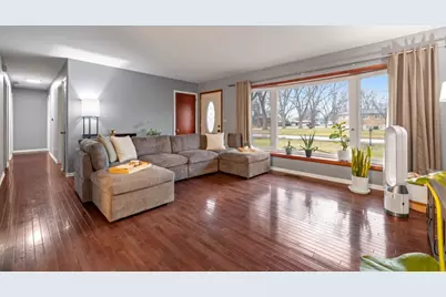 3S481 Osage Drive, Glen Ellyn, IL 60137 - Photo 5