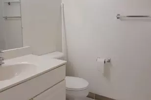 1520 W Superior St, Chicago, IL 60642 - Photo 15