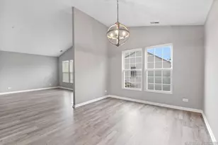 533 Metropolitan St, Aurora, IL 60502 - Photo 13