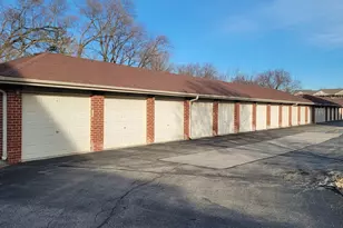 6970 Heritage Cir, Orland Park, IL 60462 - Photo 21