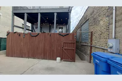 3128 N Clybourn Avenue #2R, Chicago, IL 60618 - Photo 35