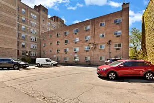 1640 W Sherwin Ave, Chicago, IL 60626 - Photo 17