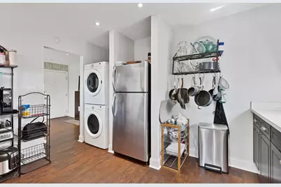 1640 W Sherwin Avenue #4D, Chicago, IL 60626 - Photo 9