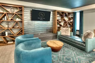 670 E Algonquin Rd, Schaumburg, IL 60173 - Photo 15