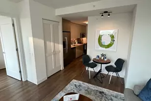 350 N Canal St, Chicago, IL 60606 - Photo 3