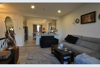 3S624 Everton Drive, Warrenville, IL 60555 - Photo 3