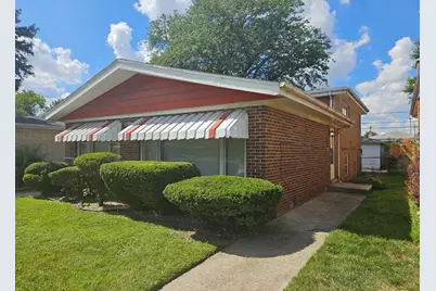 12946 S Carpenter Street, Calumet Park, IL 60827 - Photo 1
