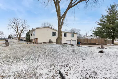 341 Woodlyn Drive, Aurora, IL 60505 - Photo 19