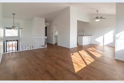 1379 Court Marguerite, Hanover Park, IL 60133 - Photo 3