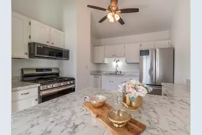 1379 Court Marguerite, Hanover Park, IL 60133 - Photo 5