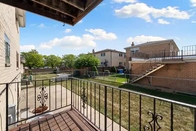 8427 W Windsor Avenue #1, Chicago, IL 60656 - Photo 15