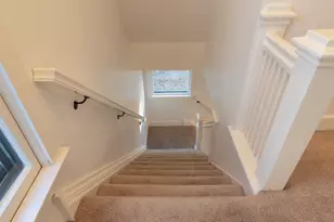 357 W Park Ave, Aurora, IL 60506 - Photo 7