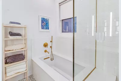 2510 W Iowa Street #1, Chicago, IL 60622 - Photo 13