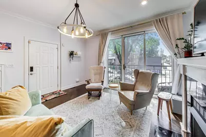 2510 W Iowa Street #1, Chicago, IL 60622 - Photo 3