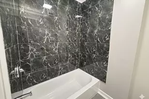 4332 S Hermitage Ave, Chicago, IL 60609 - Photo 11