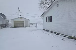 286 S Barbara Dr, Kankakee, IL 60901 - Photo 15