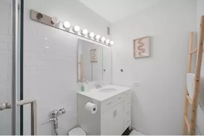 535 N Michigan Avenue #1210, Chicago, IL 60611 - Photo 19