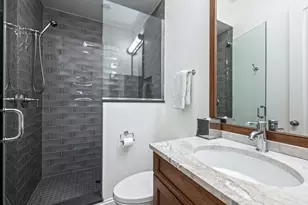 441 W Deming Pl, Chicago, IL 60614 - Photo 5
