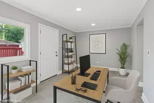 642 E 90th St, Chicago, IL 60619 - Photo 5