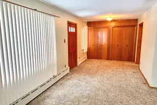 6S151 Old Eola Rd, Eola, IL 60519 - Photo 17