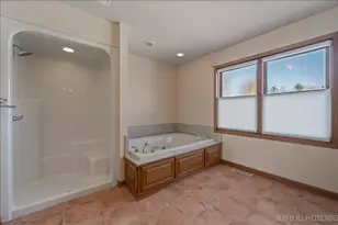 43W701 Willow Creek Dr, Elburn, IL 60119 - Photo 27