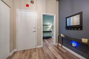 811 W 15th Pl, Chicago, IL 60608 - Photo 13