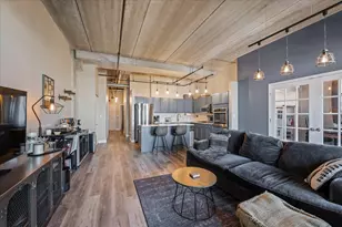 811 W 15th Pl, Chicago, IL 60608 - Photo 3