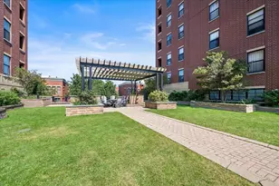 811 W 15th Pl, Chicago, IL 60608 - Photo 25