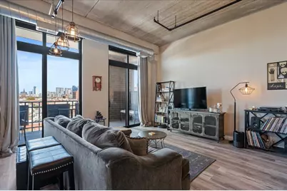 811 W 15th Place #708, Chicago, IL 60608 - Photo 5