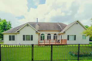 100 Walden Pond Blvd, Monticello, IL 61856 - Photo 77